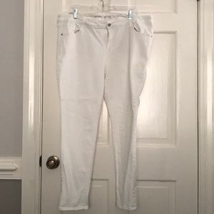 Old Navy Mid Rise Rockstar White Jeans 18 Reg